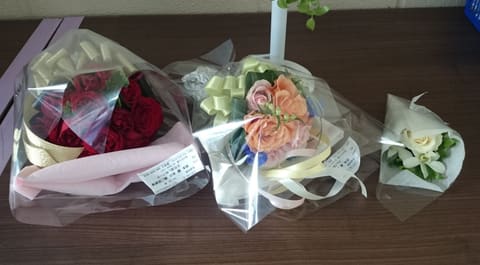 お届けブーケ写真（entry-12231574827）