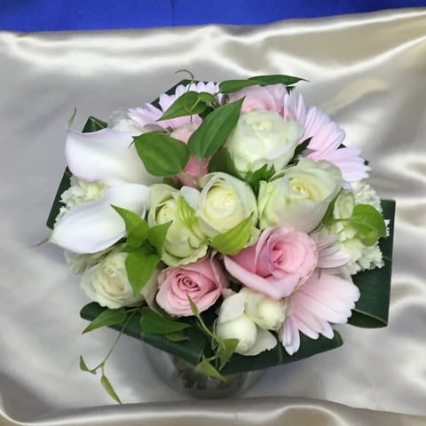 お届けブーケ写真（entry-12331551393）