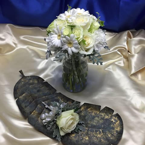 お届けブーケ写真（entry-12361729970）