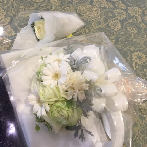 お届けブーケ写真（entry-12361729970）