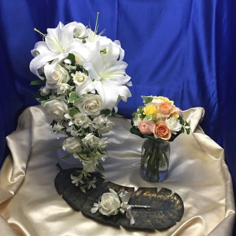 お届けブーケ写真（entry-12402551156）